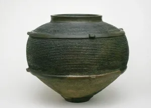 Large ceremonial pot by Jason Wason